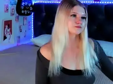 Lunariafox  live sex cam