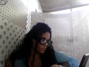 Mari216  live sex cam