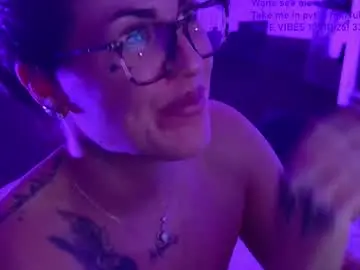 Musepole  live sex cam