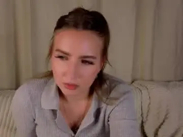 Myrahenley  live sex cam