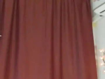 Sweet_lee_yuna  live sex cam