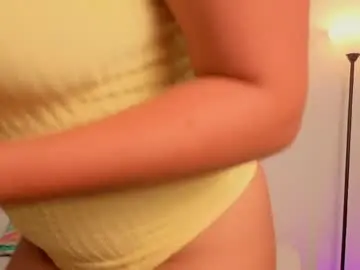 Elly_g  live sex cam