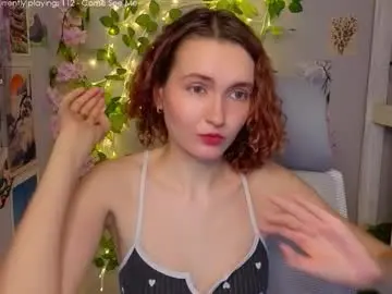 Emily_lune  live sex cam