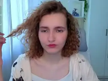 Emily_lune  live sex cam