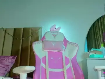 Emy_kami  live sex cam