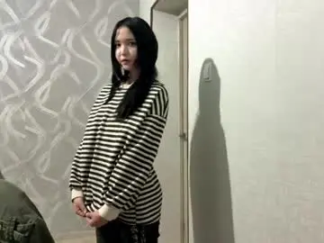 Kanishabroadstone  live sex cam