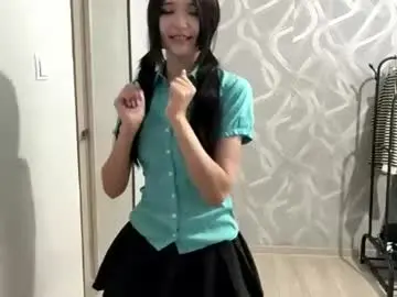 Kanishabroadstone  live sex cam