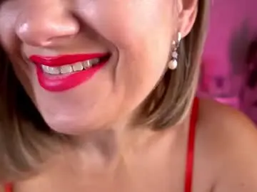 Kiraroxx  live sex cam