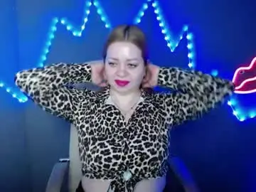 Oliviaverr  live sex cam