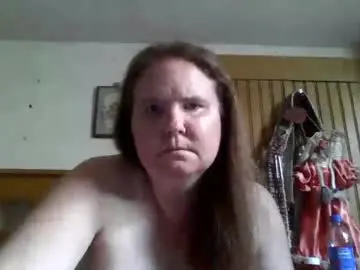 Queen2118694  live sex cam