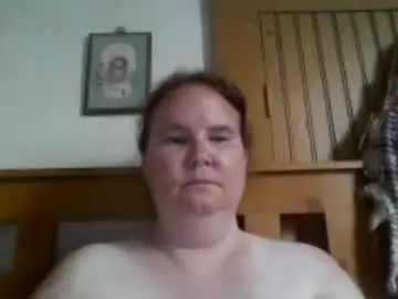 Queen2118694  live sex cam