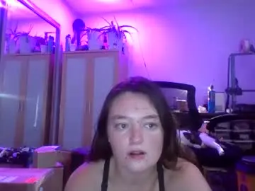 Rubyred710  live sex cam