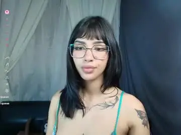 Skinny_emily  live sex cam