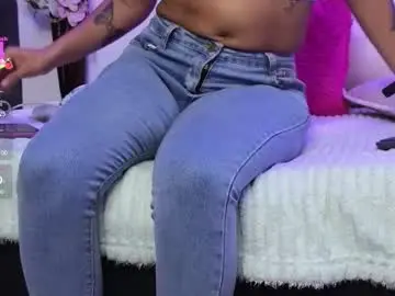 Sweettgaze  live sex cam