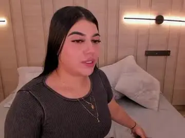 Val_rossi  live sex cam
