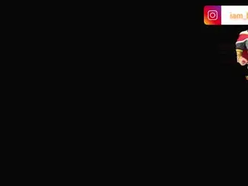 Yourtoybella  live sex cam