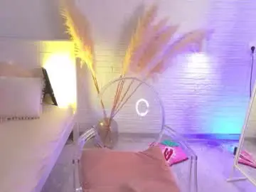 Crazy__wine  live sex cam