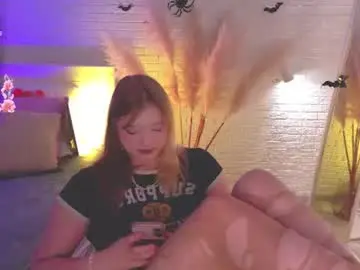 Crazy__wine  live sex cam