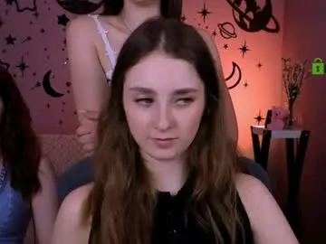 Flora_ri  live sex cam
