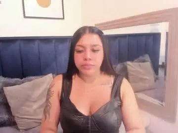 Kyla_left  live sex cam