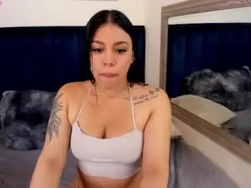 Kyla_left  live sex cam