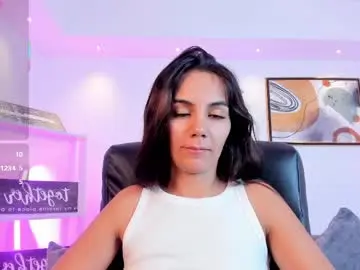 Martina_mancinii  live sex cam
