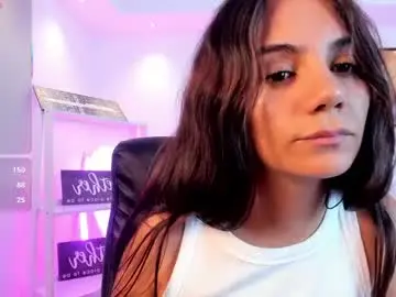 Martina_mancinii  live sex cam