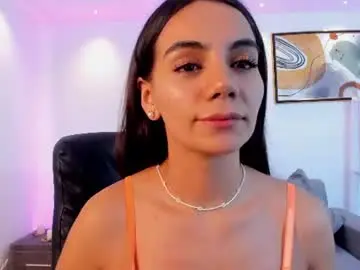 Martina_mancinii  live sex cam