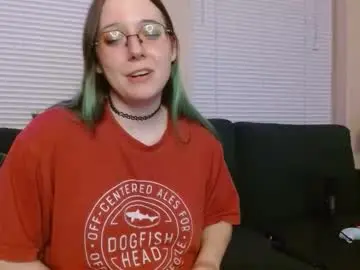 Merrinmoans  live sex cam