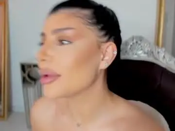 Moniqueeass  live sex cam