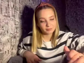 Phylispinera  live sex cam