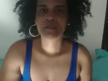 Roushlove  live sex cam