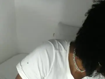 Roushlove  live sex cam