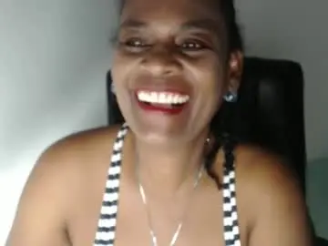 Roushlove  live sex cam