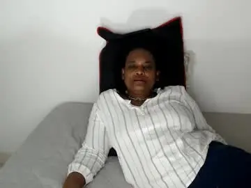 Roushlove  live sex cam