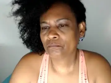 Roushlove  live sex cam