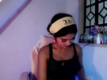 Selena_fox2000  live sex cam