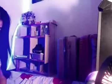 Selena_fox2000  live sex cam