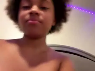Toastitoes  live sex cam