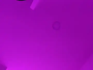 Viollet_milan  live sex cam