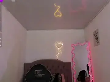 Zaafira_tay  live sex cam