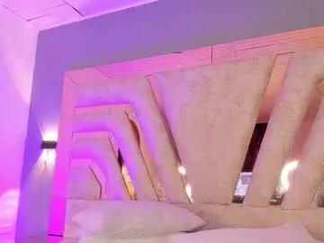 Auroraflowers  live sex cam