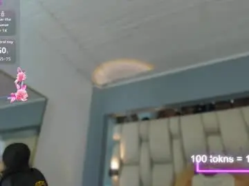 Auroraflowers  live sex cam