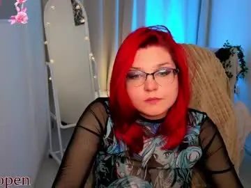 Hiddencharmm  live sex cam