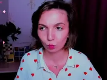 Kindhazelhere_  live sex cam