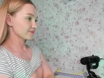 Kitty__sophie  live sex cam