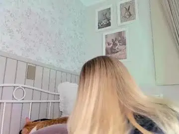 Kitty__sophie  live sex cam
