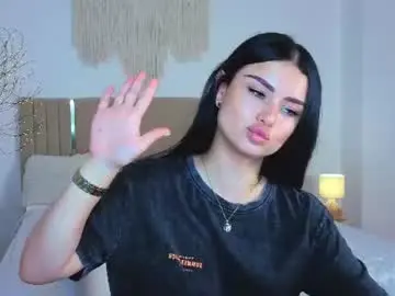 Kitty_cut1ee_  live sex cam