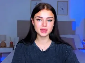 Kitty_cut1ee_  live sex cam