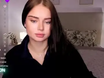 Kitty_cut1ee_  live sex cam